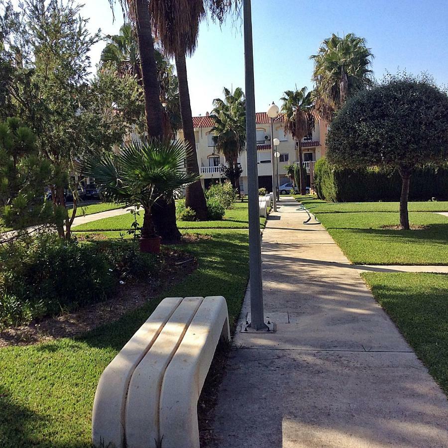 Piso Torre Del Mar Apartment Luaran gambar