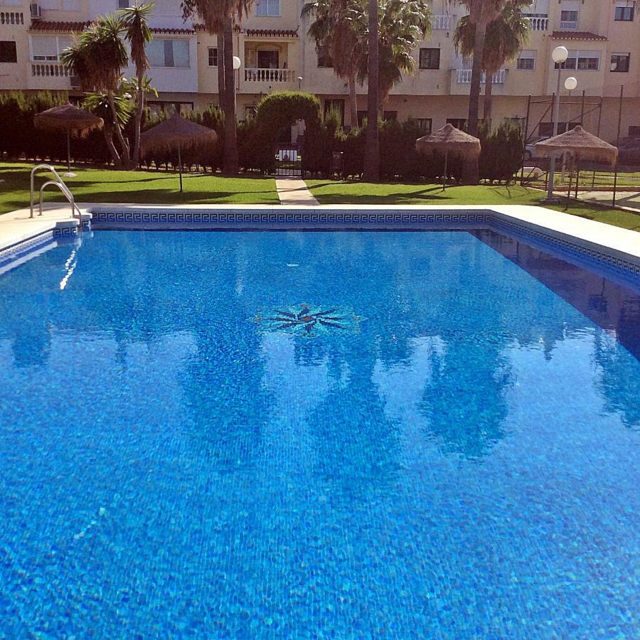 Piso Torre Del Mar Apartment Luaran gambar